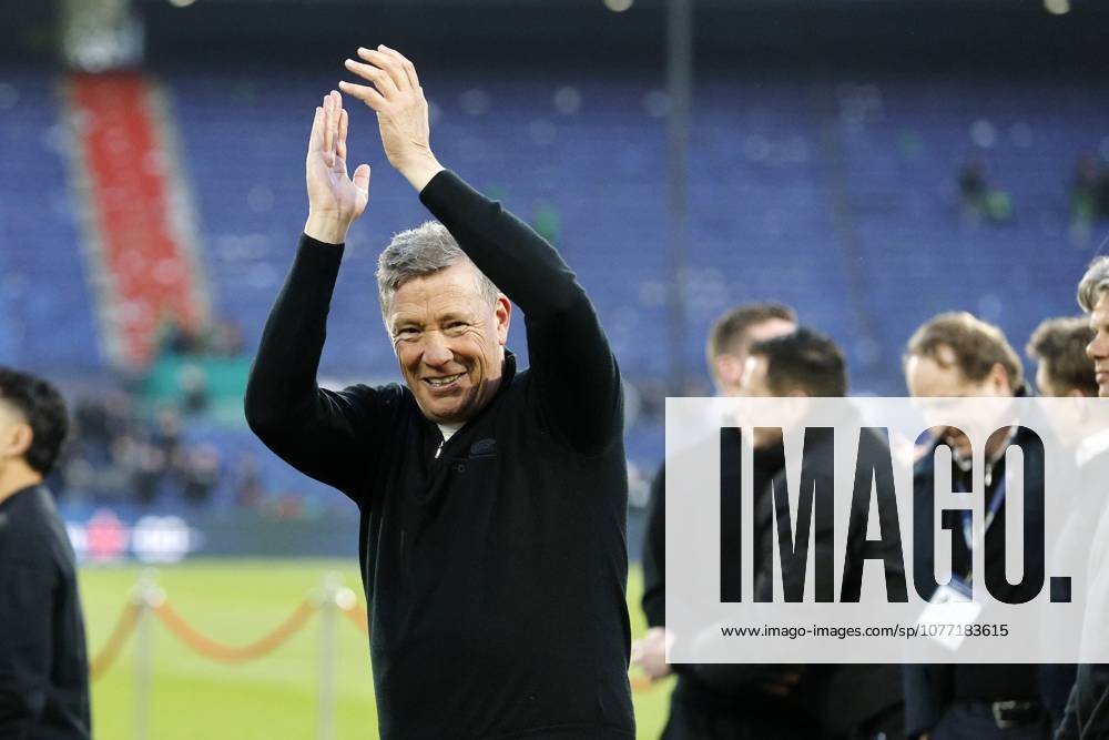 ROTTERDAM - AZ Alkmaar coach Leeroy Echteld during the KNVB Cup final match between AZ Alkmaar and NEC Nijmegen at De Kuip stadium on April 19, 2026 in Rotterdam, the Netherlands. BART STOUTJESDIJK ANP Dutch KNVB Beker FINAL 2025-2026 ANPxSportx StoutjesdijkxIVx 557794337 originalFilename: 557794337