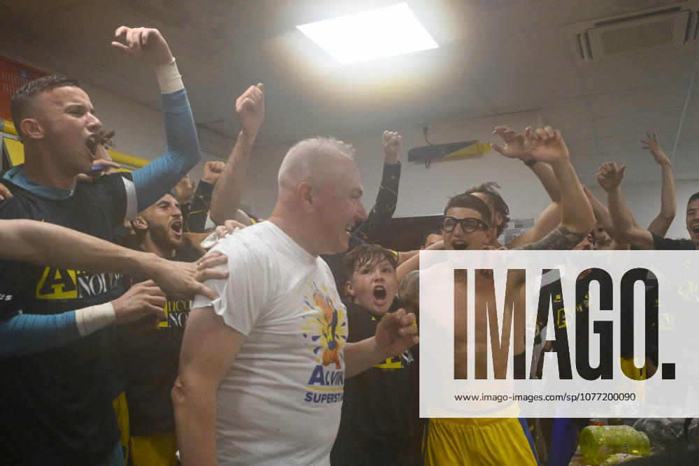 Frosinone s head coach Massimiliano Alvini during the Serie BKT soccer match between Frosinone and Mantova at the Frosinones Benito Stirpe stadium, Italy - Friday, May 08, 2026 - Soccer ( Photo by Fabrizio Corradetti LaPresse )