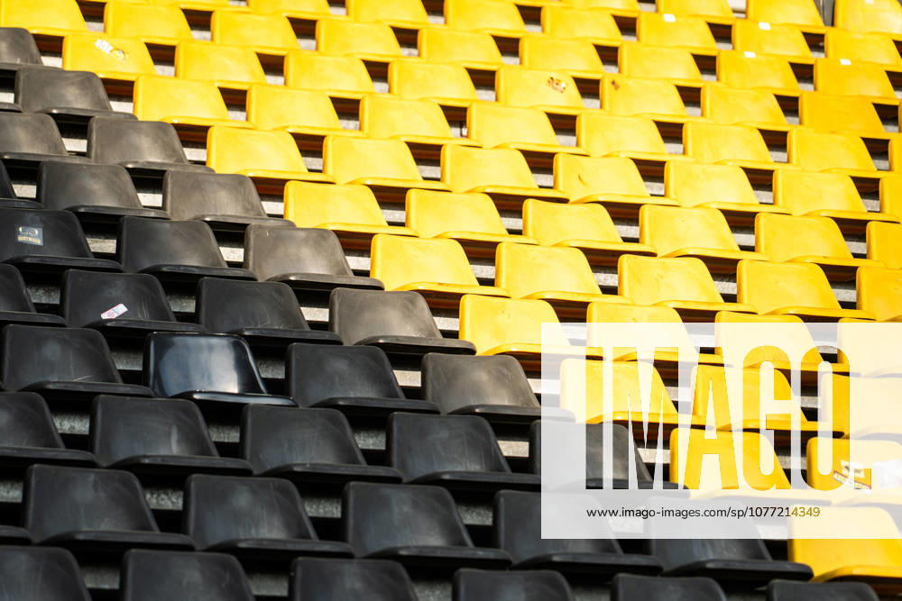 Deutschland: Bundesliga 2025 2026 33. Spieltag, Borussia Dortmund vs. Eintracht Frankfurt, Freitag, 08.05.2026 Signal Iduna Park, Nordrhein-Westfalen Tribüne leere Sitze Symbolfoto