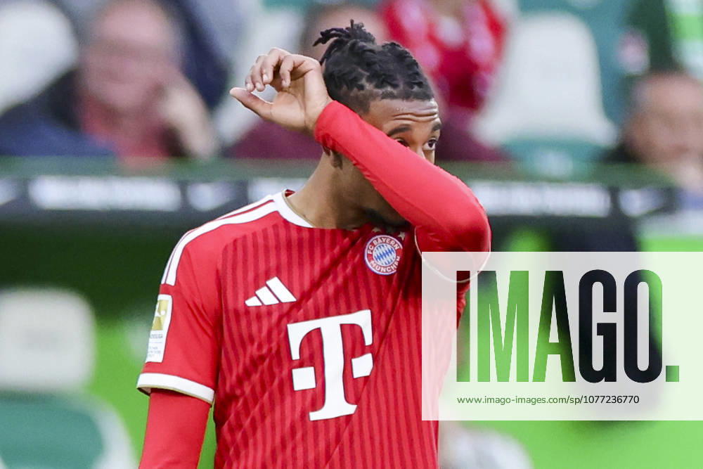 Michael Olise (FC Bayern Muenchen) schaut enttaeuscht, Bundesliga, VfL Wolfsburg v FC Bayern München, Volkswagen Arena am 09. May 2026 in Wolfsburg, Deutschland. (Foto von Marco Steinbrenner DeFodi Images) Michael Olise (FC Bayern Muenchen) looks dejected, Bundesliga, VfL Wolfsburg v FC Bayern München, Volkswagen Arena, May 9, 2026 in Wolfsburg, Germany. (Photo by Marco Steinbrenner DeFodi Images) DFL regulations prohibit any use of photographs as image sequences and or quasi-video. -