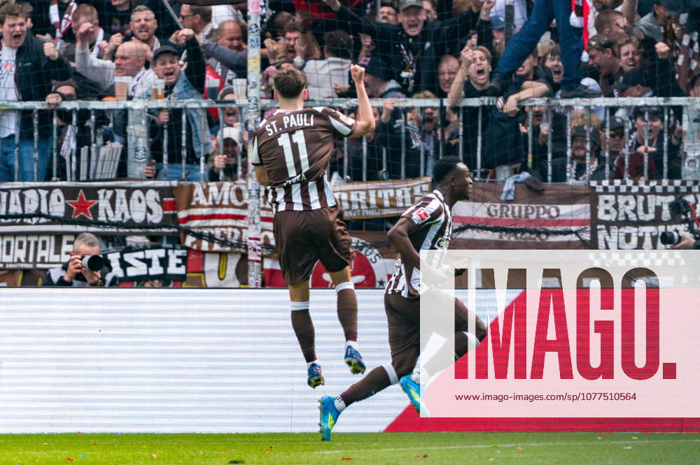 Tor zum 1:1 Abdoulie Ceesay (FC St. Pauli, 09) jubelt Jubel mit Arkadiusz Pyrka (FC St. Pauli, 11), GER, FC St. Pauli vs. VfL Wolfsburg, Fussball, Bundesliga, Spieltag 34, Saison 2025 2026, 16.05.2026 DFL REGULATIONS PROHIBIT ANY USE OF PHOTOGRAPHS AS IMAGE SEQUENCES AND OR QUASI-VIDEO GER, FC St. Pauli vs. VfL Wolfsburg, Fussball, Bundesliga, Spieltag 34, Saison 2025 2026, 16.05.2026 Hamburg