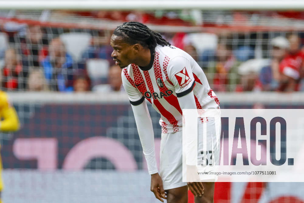 Jordy Makengo (SC Freiburg, 33) , Deutschland, Fussball, 1. Bundesliga, 34.Spieltag, 2025 2026, SC Freiburg vs. RB Leipzig, 16.05.2026, Freiburg im Breisgau Europa-Park Stadion Baden-Württemberg Deutschland