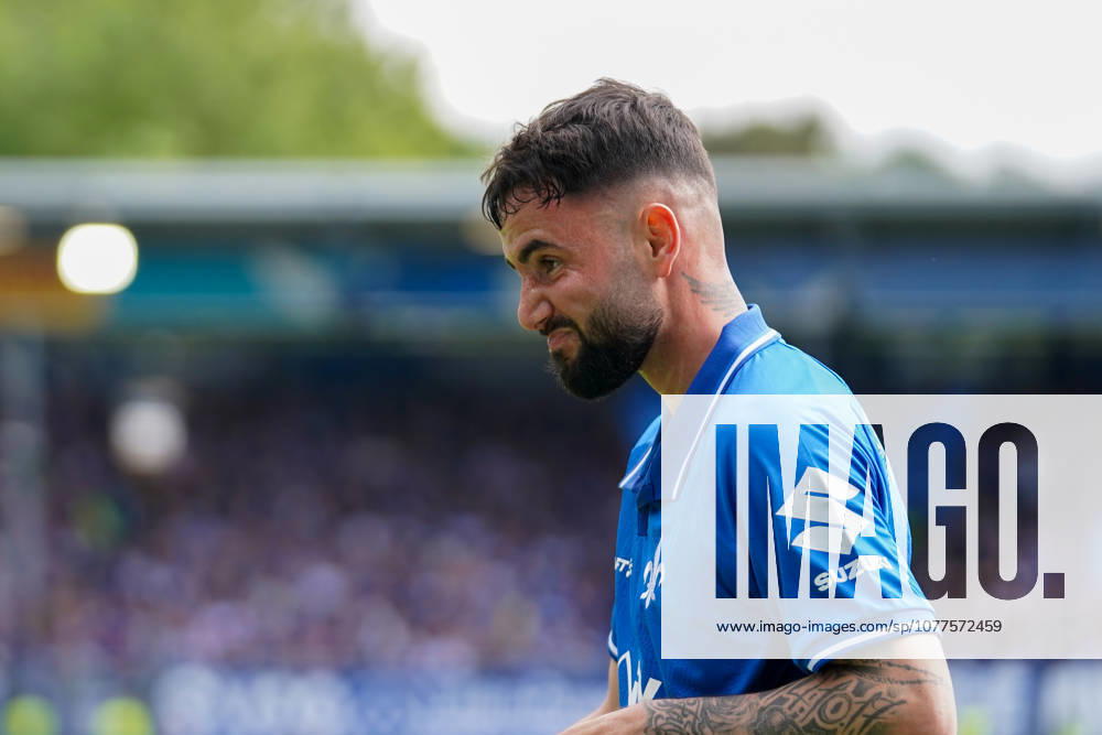 Deutschland: Fußball 2. Liga 2025 2026, 34. Spieltag - SV Darmstadt 98 vs SC Paderborn 07 Merck-Stadion am Böllenfalltor (Darmstadt): Fabian Richter (SVD, 23) Mimik, Gesichtsausdruck, Emotion