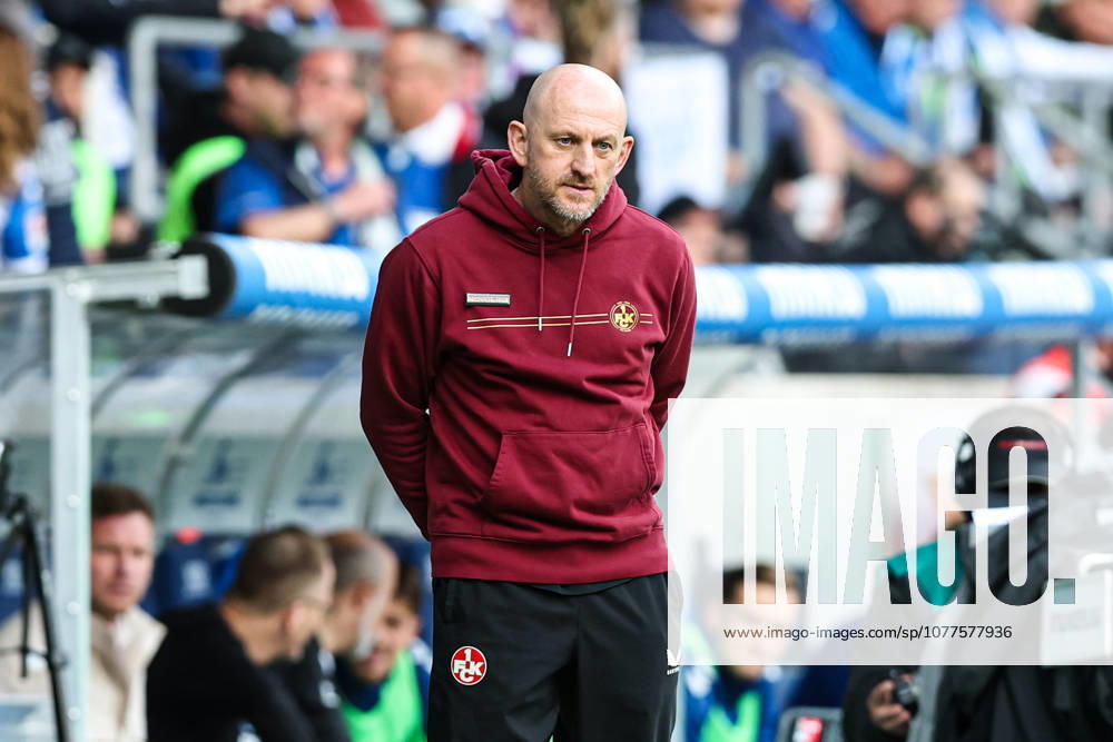 Trainer Torsten Lieberknecht (1. FC Kaiserslautern) - 2. Fußball Bundesliga Saison 2025-2026 1. FC Magdeburg vs. 1. FC Kaiserslautern in der Avnet Arena in Magdeburg - Fußball,Mann,Männer,Deutschland