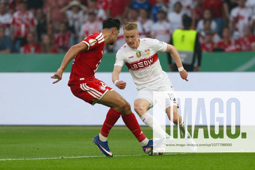 Im Zweikampf, Aktion, mit Alexandar Pavlovic 45 (FC Bayern Muenchen), Chris Fuehrlich 10 (VfB Stuttgart), FC Bayern Muenchen vs. VfB Stuttgart, Fussball, 83. DFB-Pokalfinale, 23.05.2026 DFL DFB regulations prohibit any use of photographs as image sequences and or quasi-video Berlin Berlin Deutschland