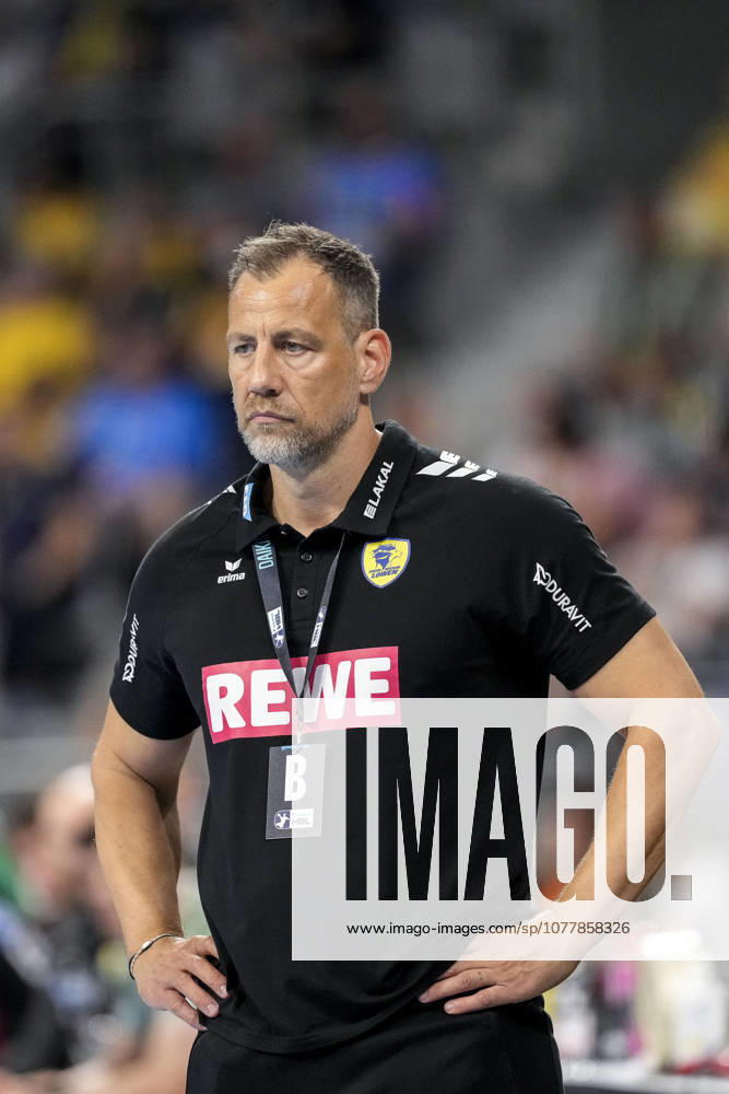Maik Machulla (Trainer, Cheftrainer, RNL), Einzelbild, Einzelfoto, Aktion, Action, enttäuscht schauend, Enttäuschung, Frustration, disappointed, pessimistisch, 24.05.2026, Mannheim (Deutschland), Handball, Bundesliga, Rhein-Neckar Löwen - SC Magdeburg