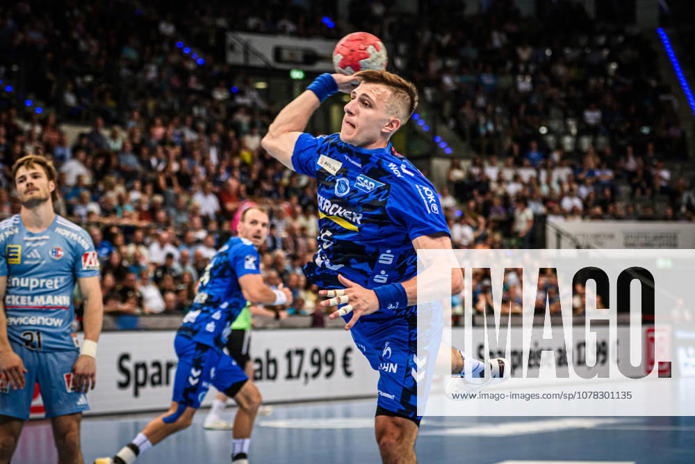 Simone Mengon (TVB Stuttgart, 15) GER, TVB Stuttgart - HC Erlangen, DAIKIN HBL, Handball, Bundesliga, 34. Spieltag, Spielzeit 2025 2026, 07.06.2026 GER, TVB Stuttgart - HC Erlangen, DAIKIN HBL, Handball, Bundesliga, 34. Spieltag, Spielzeit 2025 2026, 07.06.2026 Stuttgart