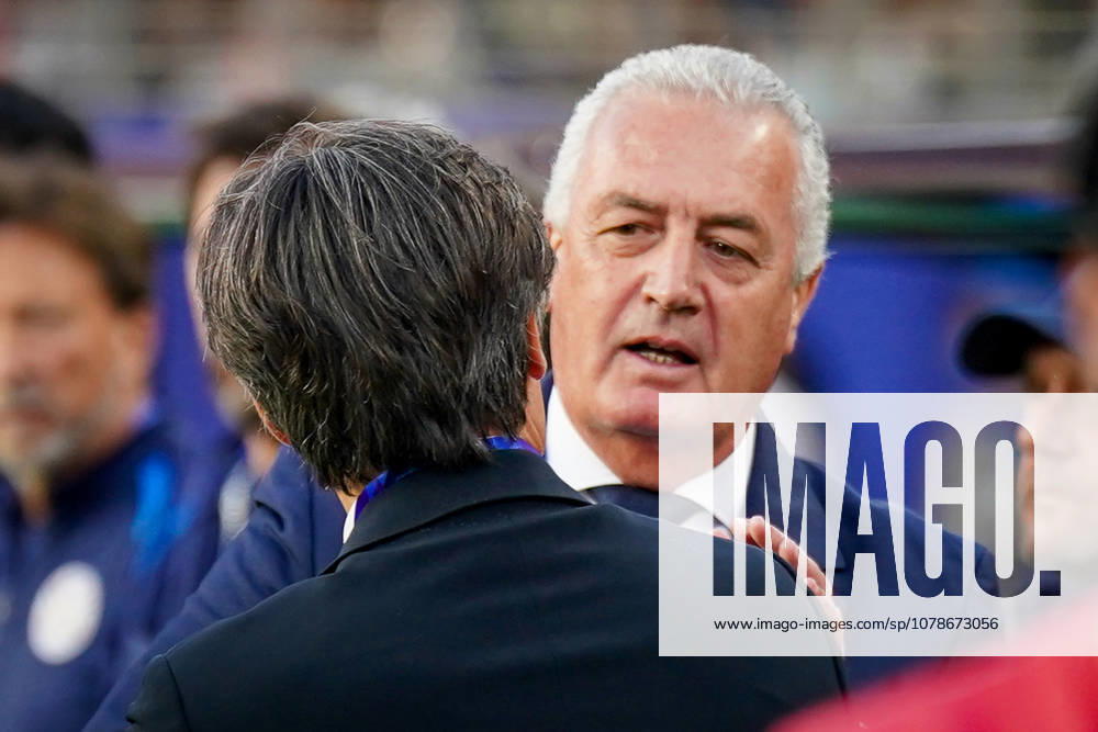 USA: Fußball FIFA World Cup, WM, Weltmeisterschaft, Fussball 2026 Gruppenphase Gruppe D Türkei vs Paraguay Levis Stadium (Santa Clara, San Francisco Bay Area, Santa Clara County, Kalifornien): Vincenzo MONTELLA (Turkey Trainer) Gustavo Alfaro (Trainer, Paraguay)