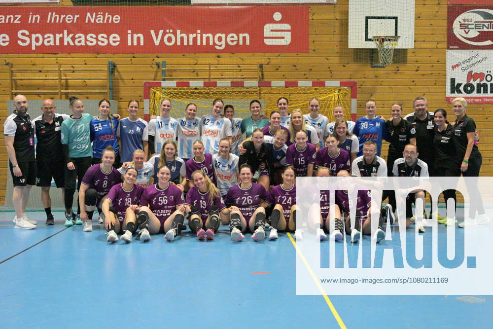 Gemeinsames Bild nach Spielende der TusSies und der Union TusSies Metzingen vs. Sport-Union Neckarsulm , Handball, Vorbereitung, Testspiel, Saison 2026 2027, 18.07.2026 TusSies Metzingen vs. Sport-Union Neckarsulm , Handball, Vorbereitung, Testspiel, Saison 2026 2027, 18.07.2026 Voehringen