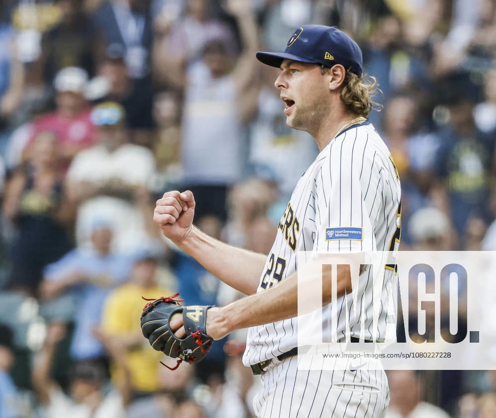 Milwaukee Brewers closing pitcher Trevor Megill reacts after the final out in the ninth inning of the MLB, Baseball Herren, USA game between the Miami Marlins and the Milwaukee Brewers at American Family Field in Milwaukee, Wisconsin on Saturday July 18, 2026. The Brewers defeated the Marlins 8-6. MIL20260718837 TANNENxMAURY