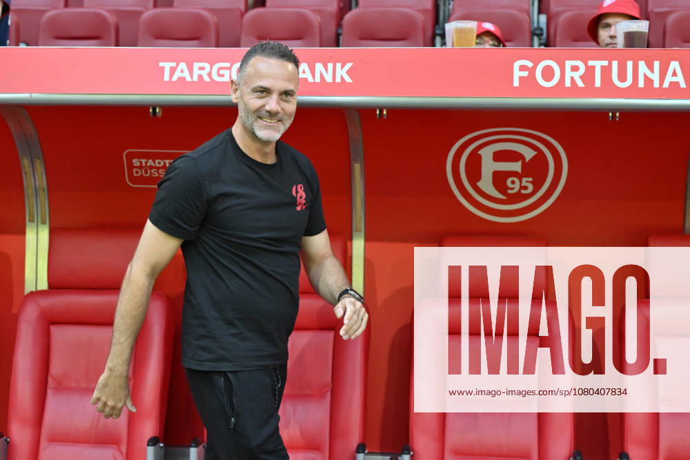 Trainer Alexander Ende (Fortuna Duesseldorf) 25.07.2026, Fussball, Saison 2026 2027, Testspiel, Fortuna Düsseldorf - Borussia Dortmund 2:1 Duesseldorf Nordrhein Westfalen Deutschland
