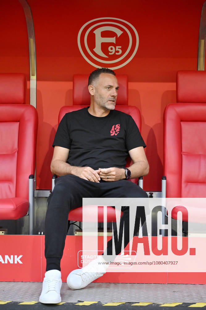 Trainer Alexander Ende (Fortuna Duesseldorf) 25.07.2026, Fussball, Saison 2026 2027, Testspiel, Fortuna Düsseldorf - Borussia Dortmund 2:1 Duesseldorf Nordrhein Westfalen Deutschland