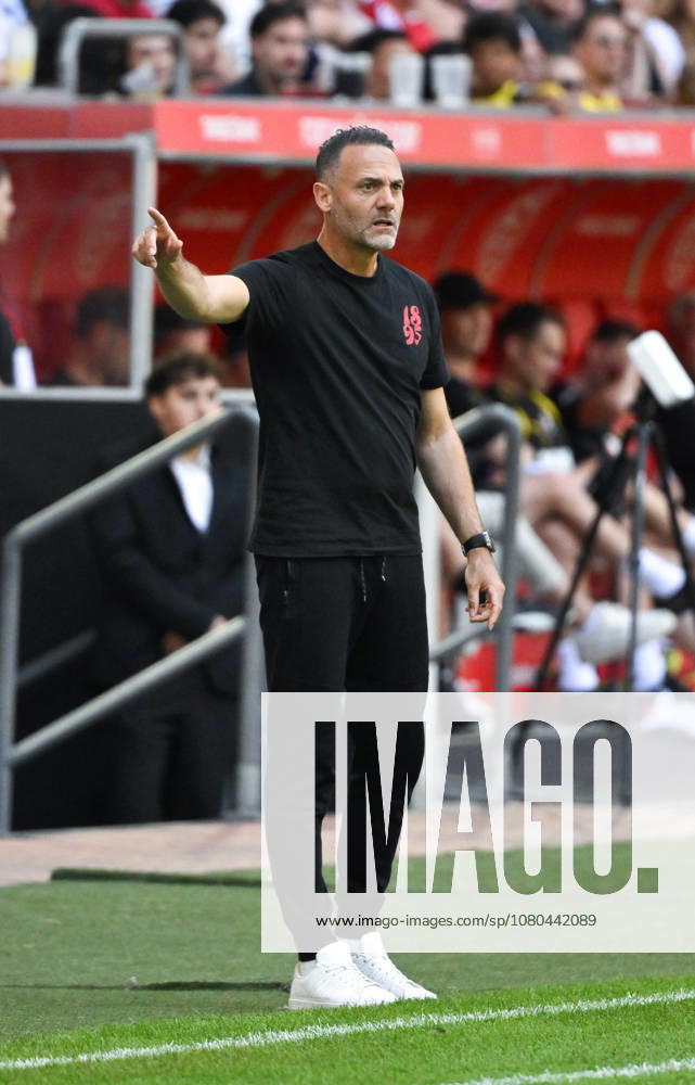 Trainer Alexander Ende (Fortuna Duesseldorf) 25.07.2026, Fussball, Saison 2026 2027, Testspiel, Fortuna Düsseldorf - Borussia Dortmund 2:1 Duesseldorf Nordrhein Westfalen Deutschland