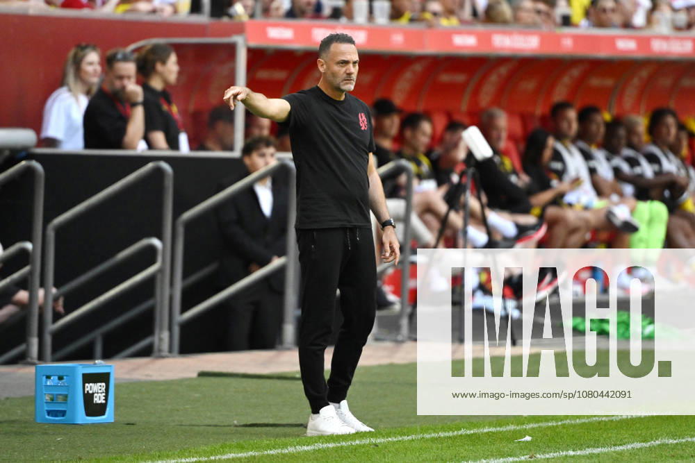 Trainer Alexander Ende (Fortuna Duesseldorf) 25.07.2026, Fussball, Saison 2026 2027, Testspiel, Fortuna Düsseldorf - Borussia Dortmund 2:1 Duesseldorf Nordrhein Westfalen Deutschland