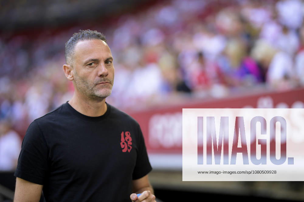 Trainer Alexander Ende (Fortuna Düsseldorf) Fussball Testspiel Fortuna Düsseldorf - Borussia Dortmund 2:1, am 25.07.2026 in Düsseldorf Deutschland. Merkur Spiel Arena
