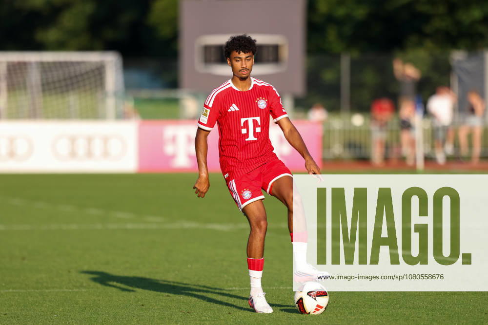 Nathaniel Brown (FC Bayern Muenchen, 11), GER, FC Rottach-Egern vs. FC Bayern Muenchen, Fussball, Testspiel, Saison 2026 2027, 30.07.2026, GER, FC Rottach-Egern vs. FC Bayern Muenchen, Fussball, Testspiel, Saison 2026 2027, 30.07.2026 Rottach-Egern