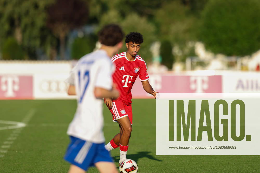 Nathaniel Brown (FC Bayern Muenchen, 11), GER, FC Rottach-Egern vs. FC Bayern Muenchen, Fussball, Testspiel, Saison 2026 2027, 30.07.2026, GER, FC Rottach-Egern vs. FC Bayern Muenchen, Fussball, Testspiel, Saison 2026 2027, 30.07.2026 Rottach-Egern