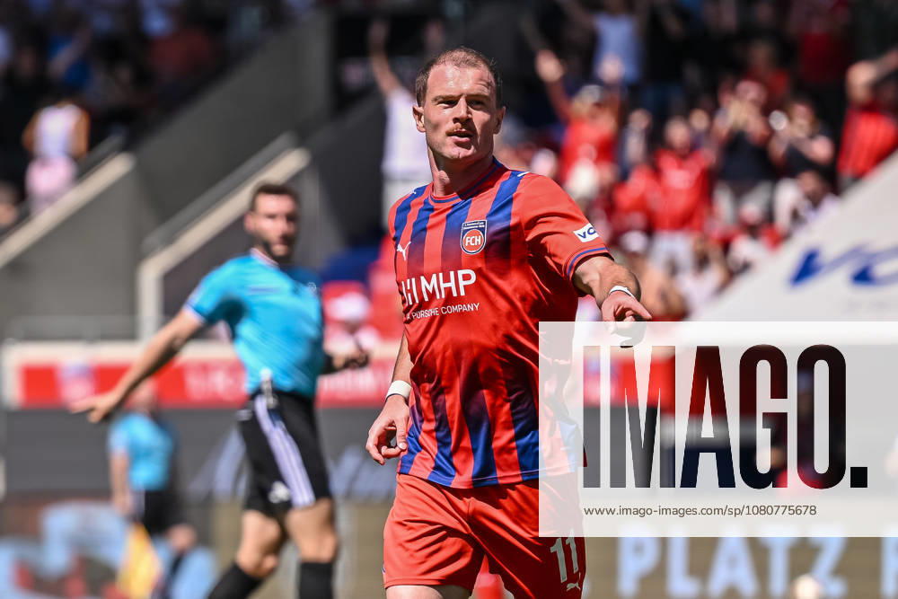 Budu Siwsiwadse (1. FC Heidenheim 1846) gestikuliert, gestik waehrend des spiels der 2. Bundesliga zwischen 1. FC Heidenheim und VfL Osnabrueck, Voith-Arena am 08. August 2026 in Heidenheim an der Brenz, Deutschland. (Foto von Harry Langer DeFodi Images) +++ Budu Siwsiwadse (1. FC Heidenheim 1846) gestures during the 2nd Bundesliga match between 1. FC Heidenheim and VfL Osnabrueck at Voith-Arena on August 8, 2026 in Heidenheim an der Brenz, Germany. (Photo by Harry Langer DeFodi Images) DFB DFL REGULATIONS PROHIBIT ANY USE OF PHOTOGRAPHS AS IMAGE SEQUENCES AND OR QUASI-VIDEO. (Photo by Harry Langer DeFodi Images) DFB DFL REGULATIONS PROHIBIT ANY USE OF PHOTOGRAPHS AS IMAGE SEQUENCES AND OR QUASI-VIDEO. -