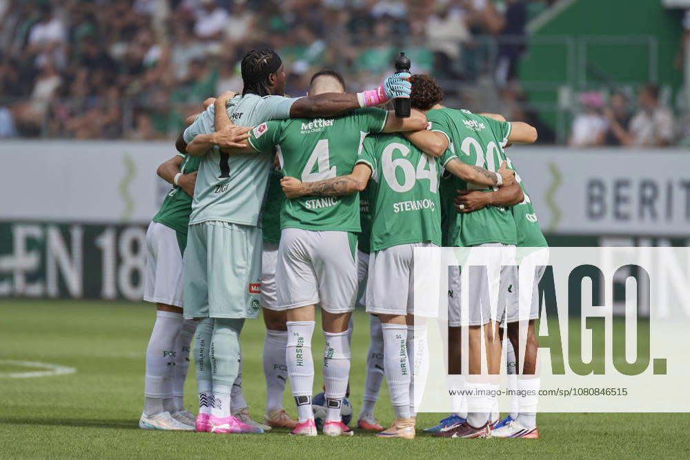 Brack Super League 2026 2027 FC St. Gallen 1879 vs. FC Luzern, St. Gallen, Schweiz St. Gallen, Schweiz, 9. August 2026. Die Spieler des FCSG während des Brack Super League Spiels FC St. Gallen 1879 gegen FC Luzern in St. Gallen.