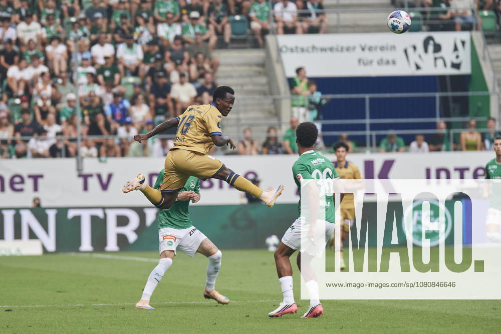 Brack Super League 2026 2027 FC St. Gallen 1879 vs. FC Luzern, St. Gallen, Schweiz St. Gallen, Schweiz, 9. August 2026. Oscar Kabwit während des Brack Super League Spiels FC St. Gallen 1879 gegen FC Luzern in St. Gallen.