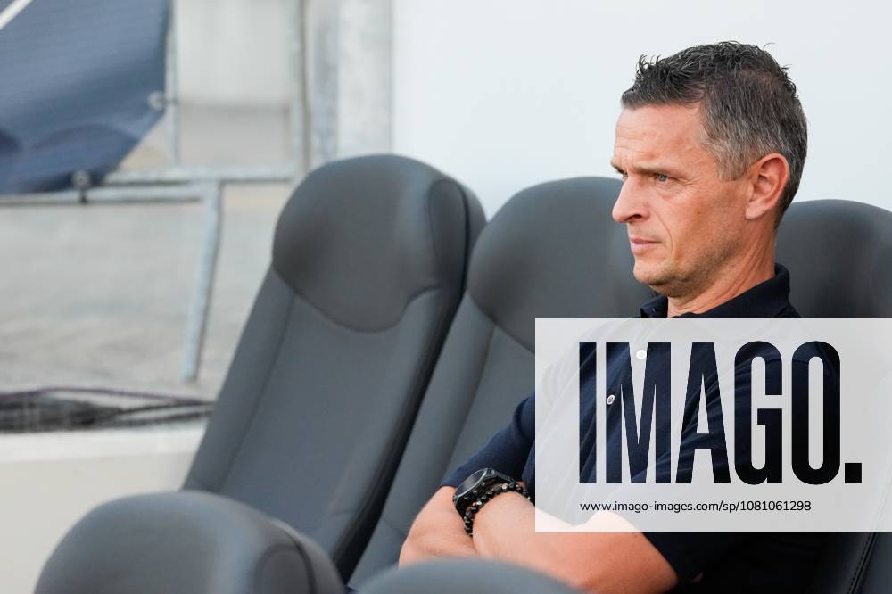 , BUKO Stadion , season 2026 2027 , Dutch Eredivisie football , match between Telstar and Sparta Rotterdam , Picture shows Sparta Rotterdam coach Rogier Meijer Telstar - Sparta x205709258x