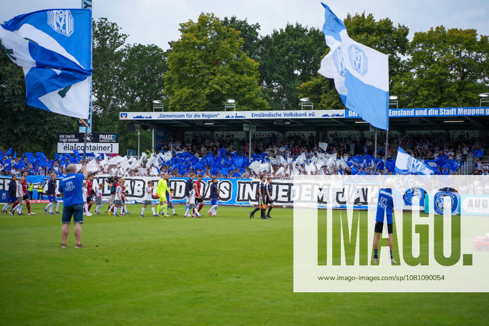 Deutschland: Fussball, 3. Liga, 2. Spieltag, Hänsch-Arena, SV Meppem vs. SG Sonnenhof-Großaspach: Choreo SV Meppen