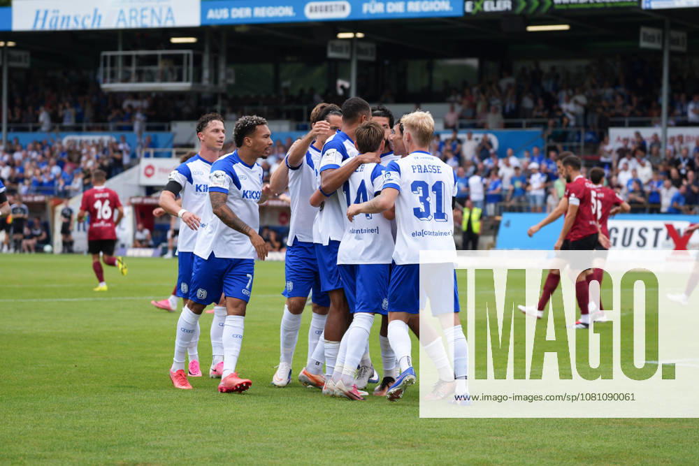 Deutschland: Fussball, 3. Liga, 2. Spieltag, Hänsch-Arena, SV Meppem vs. SG Sonnenhof-Großaspach: Jubel über Stefan Rankic (SV Meppen, 33) Tor zum 1:0