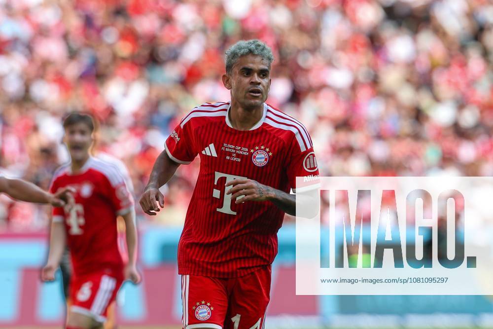 Torjubel von Luis Diaz 14 (FC Bayern Muenchen) zum 1:0, FC Bayern Muenchen vs. RB Leipzig, Fussball, Telekom Cup, 15.08.2026 Muenchen Bayern Deutschland