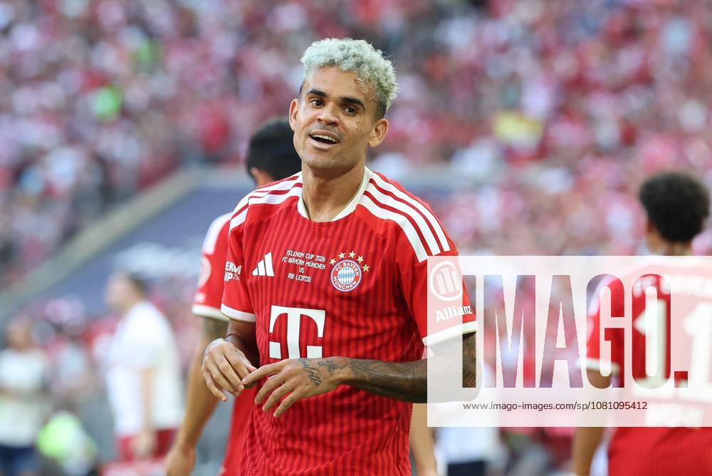 Torjubel von Luis Diaz 14 (FC Bayern Muenchen) zum 1:0, FC Bayern Muenchen vs. RB Leipzig, Fussball, Telekom Cup, 15.08.2026 Muenchen Bayern Deutschland