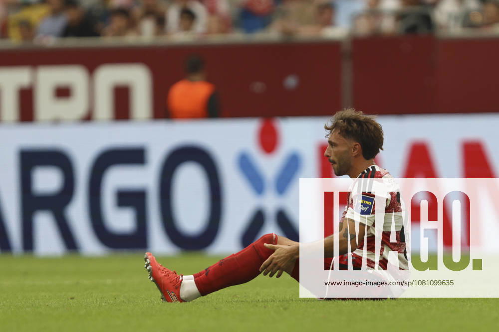Fabian Schleusener (Fortuna Duesseldorf) ist enttaeuscht waehrend des Spiels der 3. Liga zwischen Fortuna Duesseldorf und TSG 1899 Hoffenheim II, Merkur Spiel-Arena am 15. August 2026 in Duesseldorf, Deutschland. (Foto von Oliver Kaelke DeFodi Images) +++ Fabian Schleusener (Fortuna Duesseldorf) looks dejected during the 3. Liga match between Fortuna Duesseldorf and TSG 1899 Hoffenheim II at Merkur Spiel-Arena on August 15, 2026 in Dusseldorf, Germany. (Photo by Oliver Kaelke DeFodi Images) DFB DFL REGULATIONS PROHIBIT ANY USE OF PHOTOGRAPHS AS IMAGE SEQUENCES AND OR QUASI-VIDEO. (Photo by Oliver Kaelke DeFodi Images) -