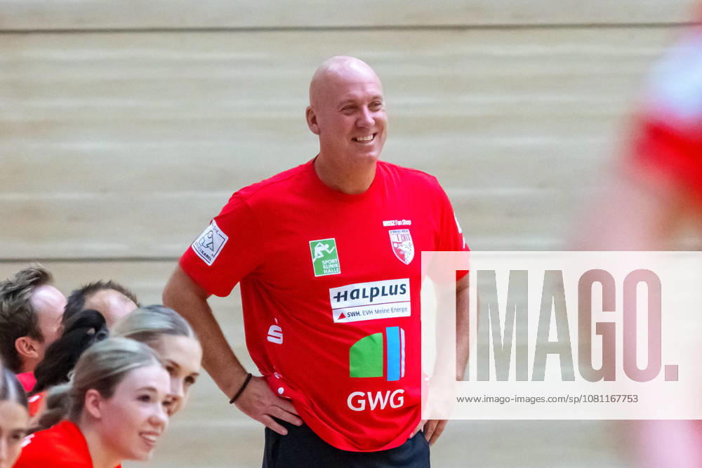 Trainer Pether Krautmeyer (Halle), SV Union Halle-Neustadt vs. Hazena Kynzvart (Tschechien), Handball Bundesliga Frauen, Testspiel, Saison 2026 27, 16.08.2026 Halle SWH Arena Sachsen-Anhalt Deutschland