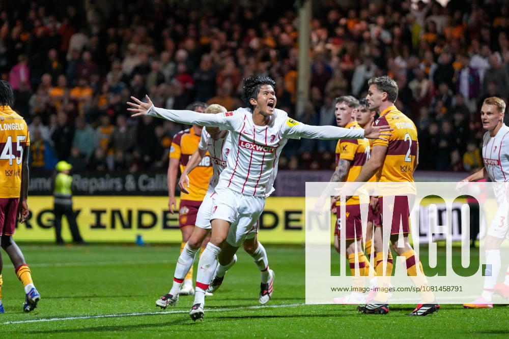 Keisuke Goto (SC Freiburg, 42) Torjubel, Emotionen, Torschuss, Abschluss, Torerfolg, Tor, Treffer , Schottland, Fussball, UEFA Conference League, Play-offs, Hinspiel, 2026 2027, Motherwell FC vs. SC Freiburg, 20.08.2026, Fir Park Stadium, Motherwell Motherwell Fir Park Stadium North Lanarkshire Schottland