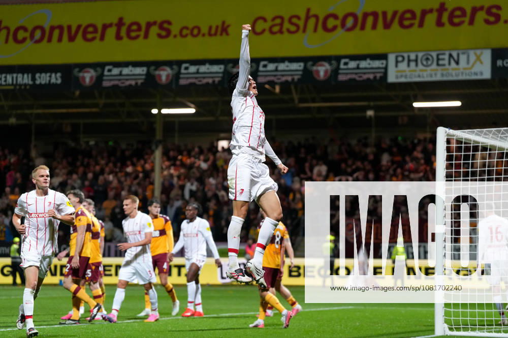 Keisuke Goto (SC Freiburg, 42) Torjubel, Emotionen, Torschuss, Abschluss, Torerfolg, Tor, Treffer , Schottland, Fussball, UEFA Conference League, Play-offs, Hinspiel, 2026 2027, Motherwell FC vs. SC Freiburg, 20.08.2026, Fir Park Stadium, Motherwell Motherwell Fir Park Stadium North Lanarkshire Schottland