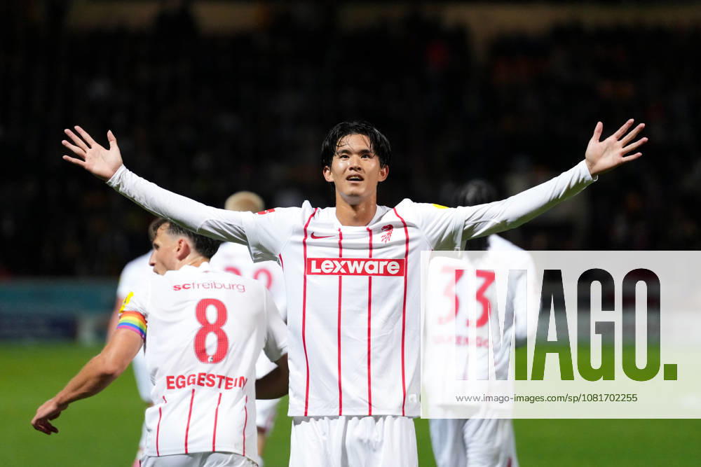 Keisuke Goto (SC Freiburg, 42) Torjubel, Emotionen, Torschuss, Abschluss, Torerfolg, Tor, Treffer , Schottland, Fussball, UEFA Conference League, Play-offs, Hinspiel, 2026 2027, Motherwell FC vs. SC Freiburg, 20.08.2026, Fir Park Stadium, Motherwell Motherwell Fir Park Stadium North Lanarkshire Schottland
