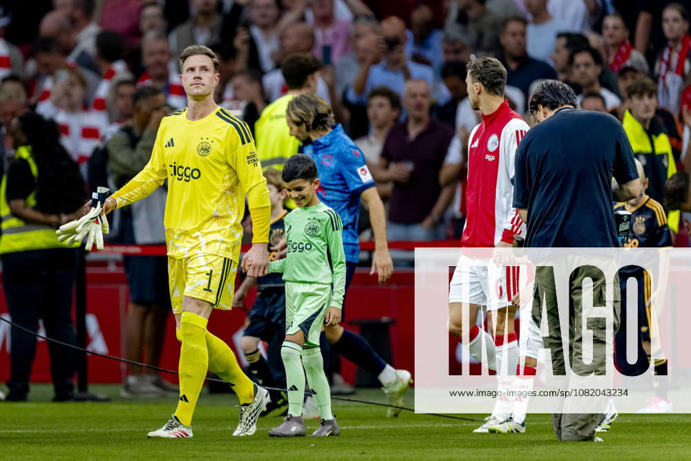 AMSTERDAM AFC Ajax Amsterdam goalkeeper Marc ter Stegen during the UEFA Conference League at the Johan Cruijff ArenA on 27 August 2026 in Amsterdam, the Netherlands. (Photo by DeFodi Images) -