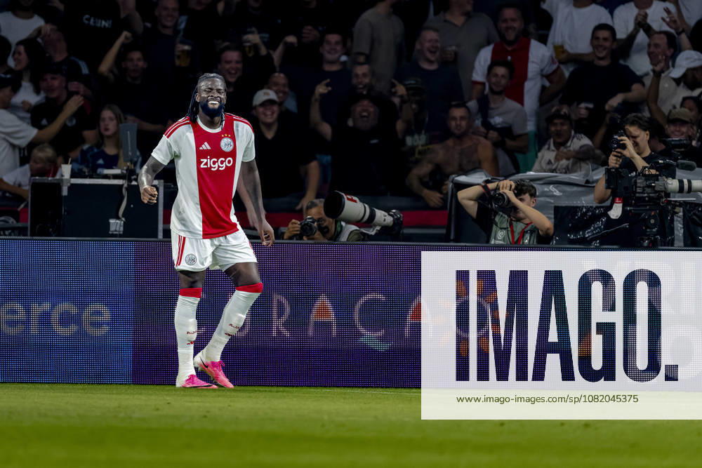 AMSTERDAM AFC Ajax Amsterdam forward Toluwalase Arokodare celebrates his goal during the UEFA Conference League at the Johan Cruijff ArenA on 27 August 2026 in Amsterdam, the Netherlands. (Photo by DeFodi Images) -