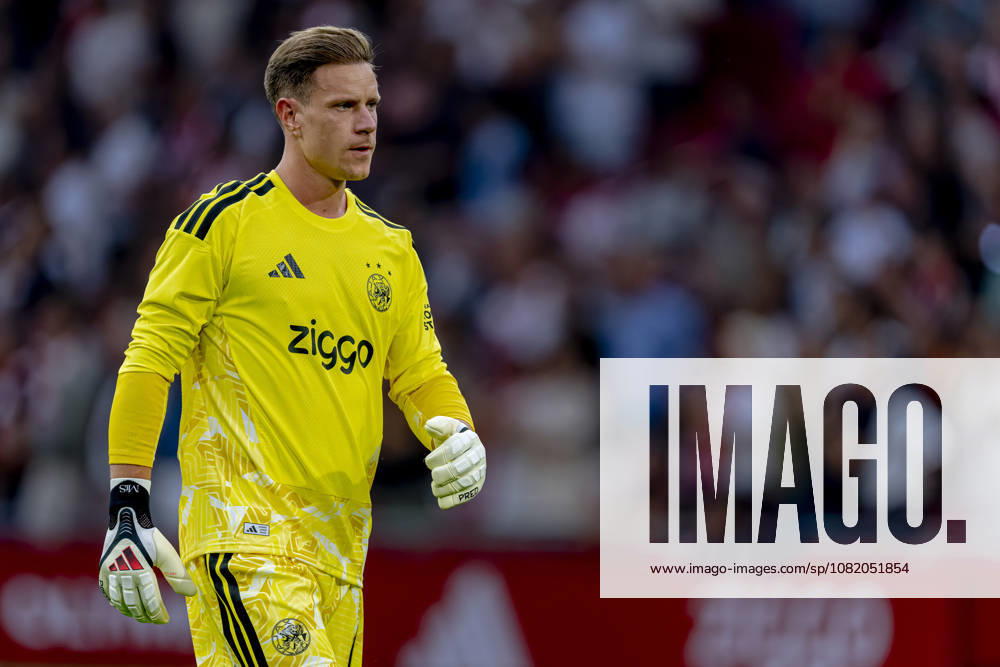 AMSTERDAM AFC Ajax Amsterdam goalkeeper Marc ter Stegen during the UEFA Conference League at the Johan Cruijff ArenA on 27 August 2026 in Amsterdam, the Netherlands. (Photo by DeFodi Images) -