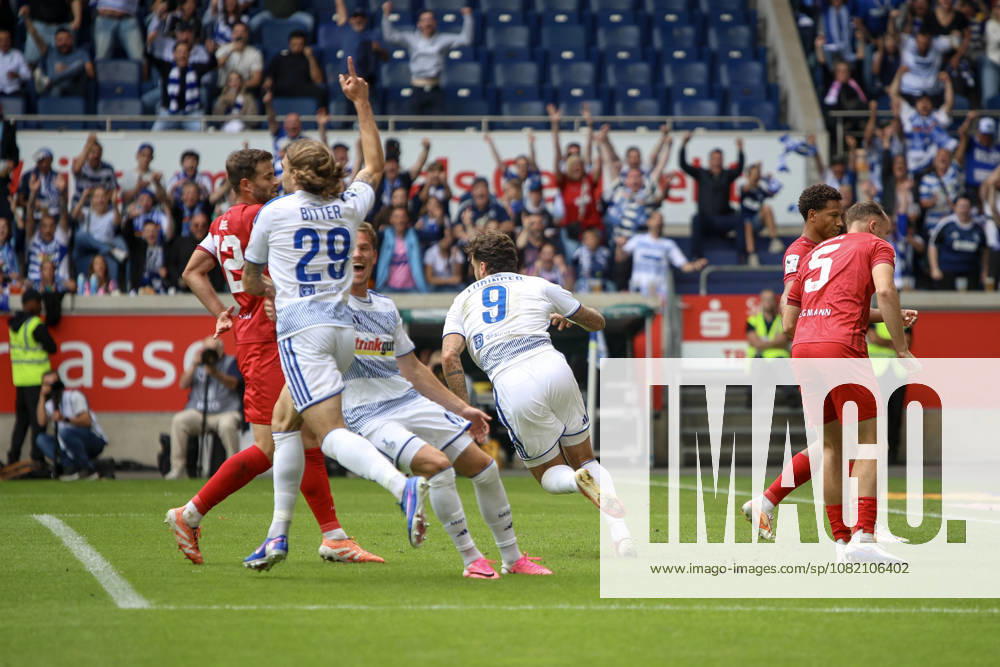 GER, Fussball, Herren, 3. Liga, Saison 2026 2027, MSV Duisburg - FC Würzburger Kickers Lex-Tyger Lobinger (Duisburg) Torjubel, jubelt nach seinem Treffer zum 1:0 Duisburg schauinsland-reisen-Arena Nordrhein-Westfalen Deutschland