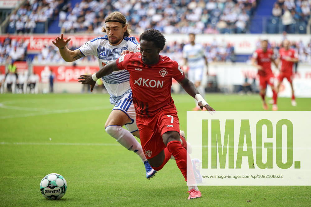 GER, Fussball, Herren, 3. Liga, Saison 2026 2027, MSV Duisburg - FC Würzburger Kickers Can Coskun (Duisburg) und Pedro Muteba (Würzburg) im Kampf um den Ball Duisburg schauinsland-reisen-Arena Nordrhein-Westfalen Deutschland