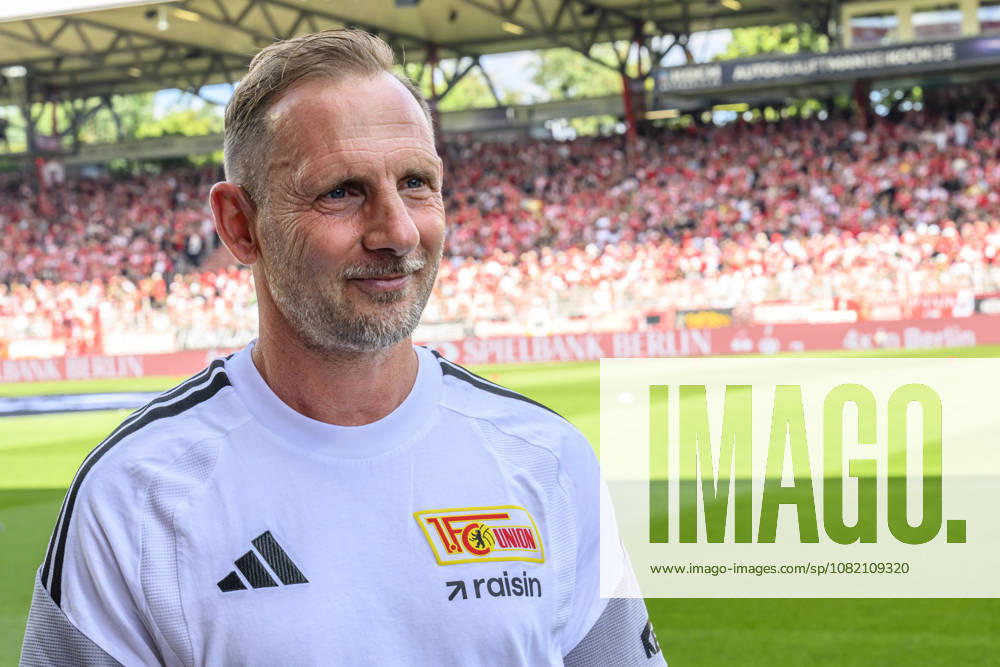 Im Bild v.l.: Mauro Lustrinelli (Union Berlin, Trainer), GER, Berlin, Fussball, 1. FC Union Berlin vs Eintracht Frankfurt, in der Alten Försterei, 29.08.2026, DFB DFL REGULATIONS PROHIBIT ANY USE OF PHOTOGRAPHS AS IMAGE SEQUENCES AND OR QUASI-VIDEO,