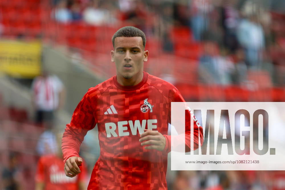 GER, Fussball, Herren, Bundesliga , 1. Bundesliga, Saison 2026 2027, 1. FC Köln - TSG 1899 Hoffenheim Said El Mala (KOE) schaut