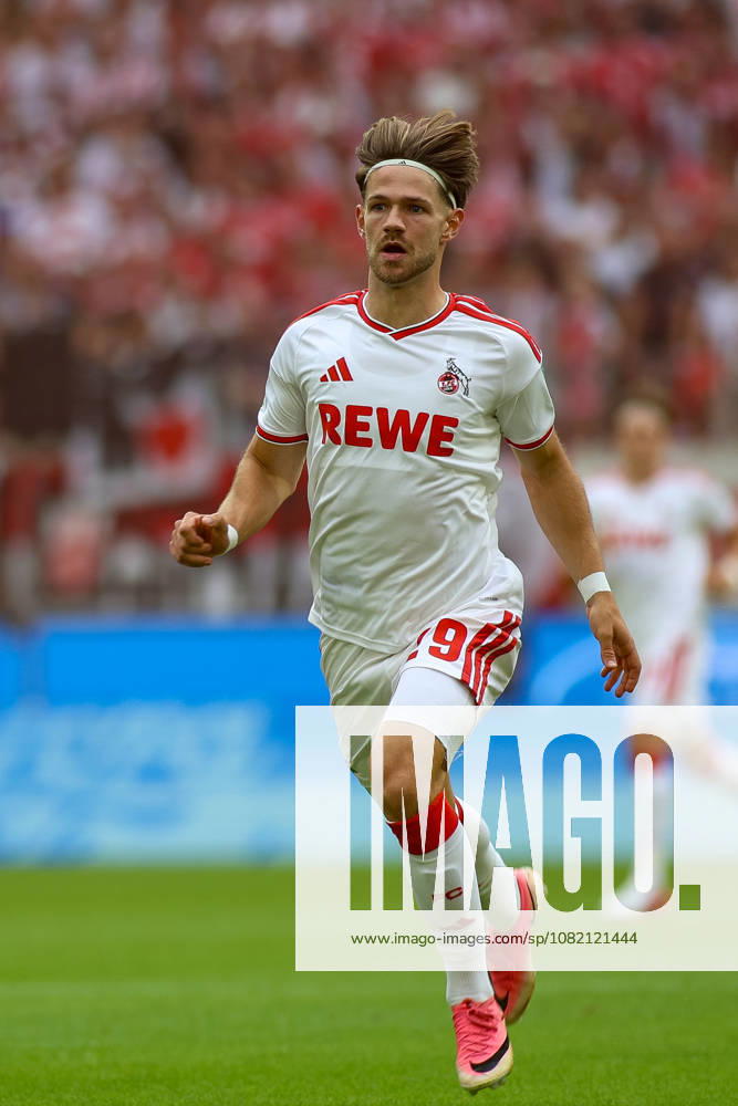 GER, Fussball, Herren, Bundesliga , 1. Bundesliga, Saison 2026 2027, 1. FC Köln - TSG 1899 Hoffenheim Jan Thielmann (KOE) schaut