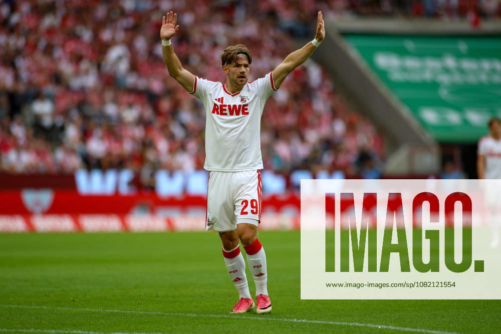 GER, Fussball, Herren, Bundesliga , 1. Bundesliga, Saison 2026 2027, 1. FC Köln - TSG 1899 Hoffenheim Jan Thielmann (KOE) gestikuliert, Gestik
