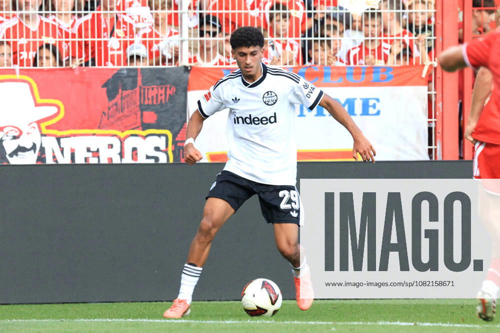 GER , Fussball, 1.Fussballbundesliga, 2026 2027, Alte Foersterei, 1.FC Union vs. Eintracht Frankfurt AYOUBE AMAIMOUNI-ECHGHOUYAB ( Eintracht Frankfurt 29 ) 1. Liga: DFB DFL regulations prohibit any use of photographs as image sequences and or quasi-video) Berlin Stadion Alte Foersterei Berlin Deutschland