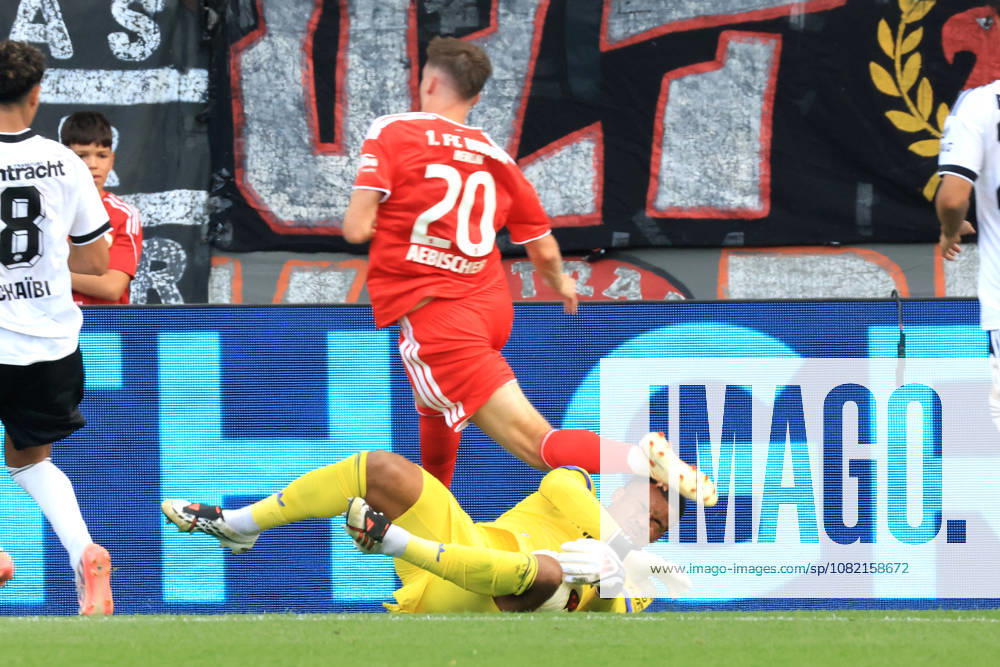 GER , Fussball, 1.Fussballbundesliga, 2026 2027, Alte Foersterei, 1.FC Union vs. Eintracht Frankfurt Michel Aebischer ( 1.FC Union Berlin 20 ), Noah Atubolu ( Eintracht Frankfurt 1 ) 1. Liga: DFB DFL regulations prohibit any use of photographs as image sequences and or quasi-video) Berlin Stadion Alte Foersterei Berlin Deutschland