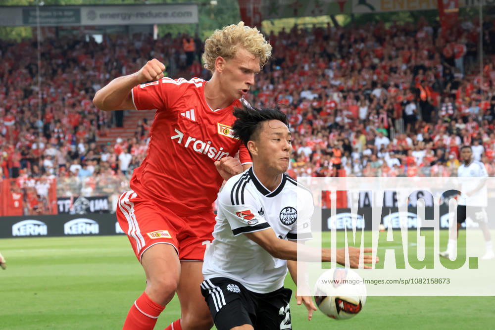 GER , Fussball, 1.Fussballbundesliga, 2026 2027, Alte Foersterei, 1.FC Union vs. Eintracht Frankfurt Leopold Querfeld ( 1.FC Union Berlin 14 ), KEITA KOSUGI ( Eintracht Frankfurt 26 ) 1. Liga: DFB DFL regulations prohibit any use of photographs as image sequences and or quasi-video) Berlin Stadion Alte Foersterei Berlin Deutschland