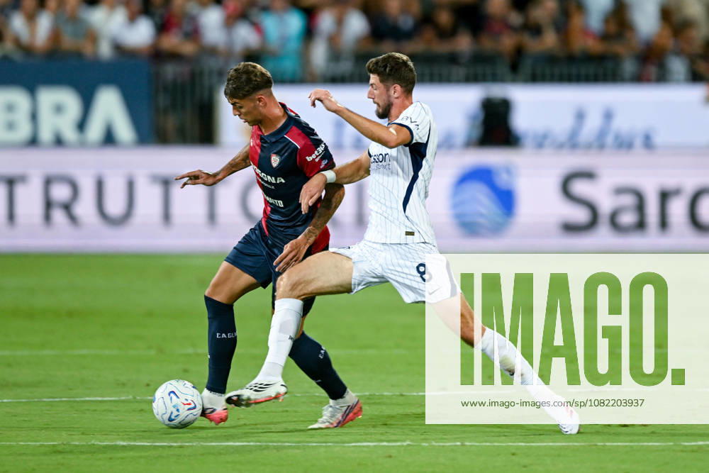 Cagliari s Daniel Maldini in action during the Serie A soccer match between Cagliari Calcio and F.C. Internazionale at the Unipol Domus in Cagliari, Sardinia - Sunday 30th august 2026. - Soccer