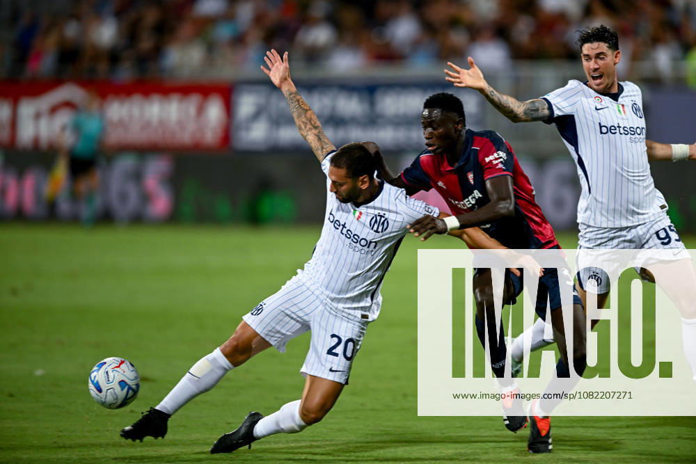 Cagliari s Paul Mendy in action during the Serie A soccer match between Cagliari Calcio and F.C. Internazionale at the Unipol Domus in Cagliari, Sardinia - Sunday 30th august 2026. - Soccer