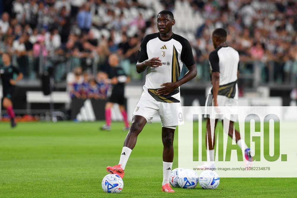 IPA87972043 - Randal Kolo Muani of Juventus FC during the 2026 27 Serie A match between Juventus FC and Parma Calcio at Allianz Stadium on August 29, 2026, in Turin, Italy - Photo by Giuliano Marchisciano
