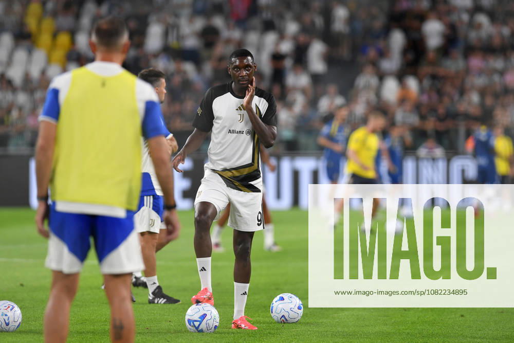 IPA87972067 - Randal Kolo Muani of Juventus FC during the 2026 27 Serie A match between Juventus FC and Parma Calcio at Allianz Stadium on August 29, 2026, in Turin, Italy — Photo by Giuliano Marchisciano